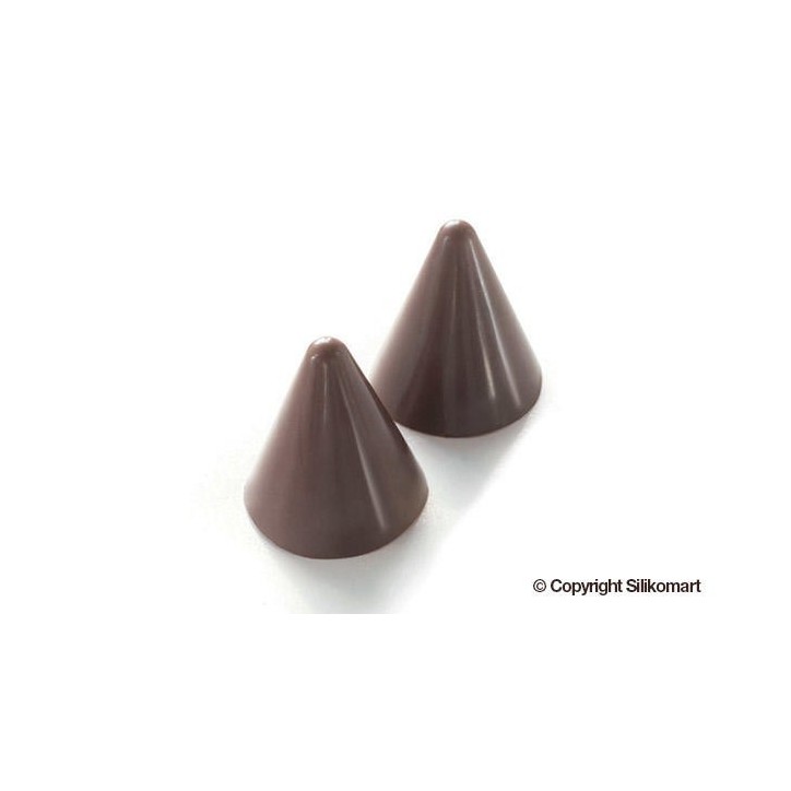 SILIKOMART: MOLDE EASY CHOC BOMBON 15 MINI CONOS 7 5ml. Ø2 6Xh2 8cm. Ref.22120770065