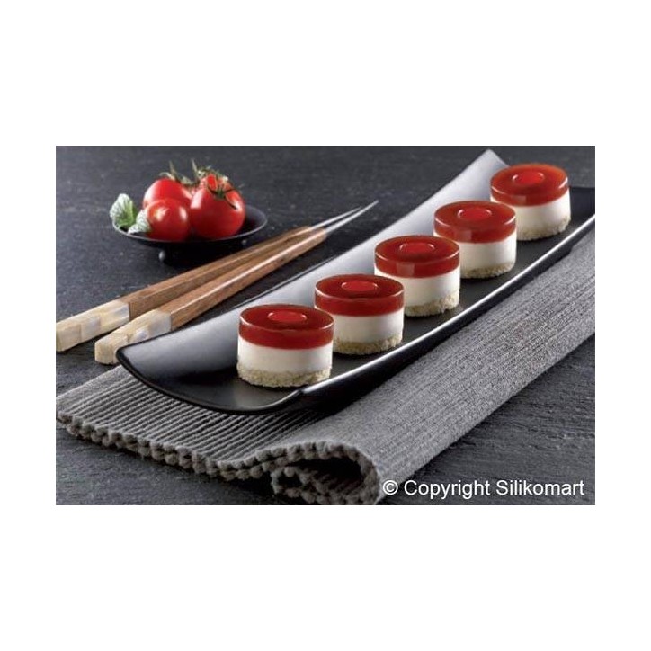 SILIKOMART: MOLDE SILICONA SUSHI ROLL 15 CAVIDADES (Vol. 30ml. CAV.) Ø40Xh.25mm. Ref.36162870065