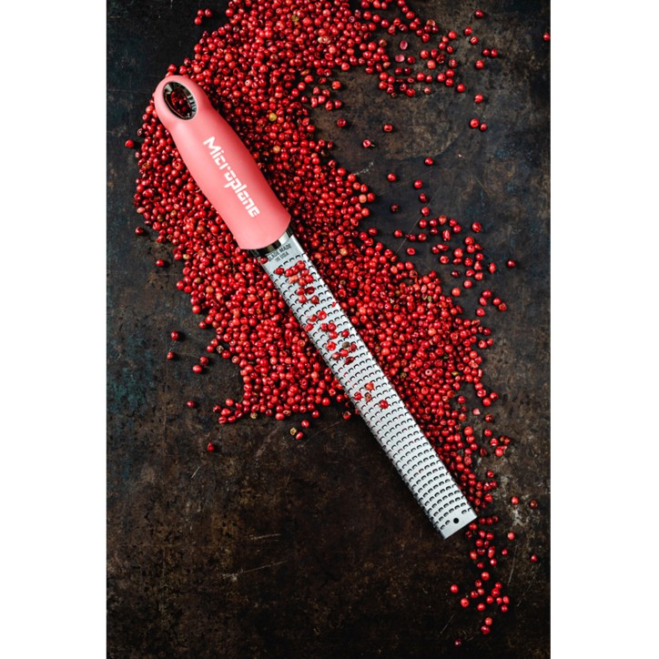 MICROPLANE: CLASSIC RALLADOR ZESTER ROSA PASTEL PROFESIONAL Ref.M46123
