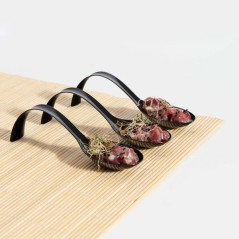 VAJILLA CATERING SERIE REUTILIZABLE: CUCHARA ARCO DE BOCADO NEGRO 12 8X4cm. PS 50 Uds. Ref.5682R