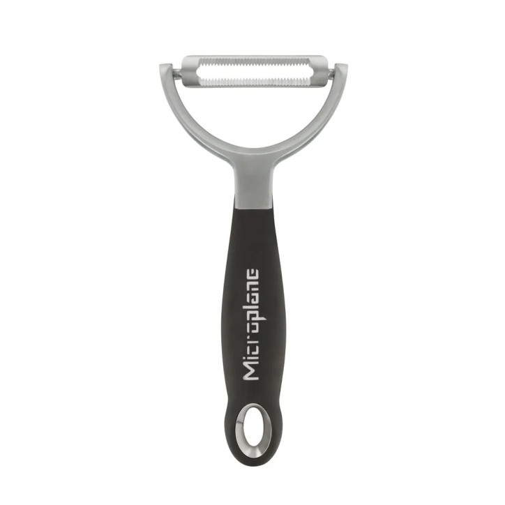 MICROPLANE: PELADOR PROFESIONAL CUCHILLA DENTADA 16 4X7 5X2 5cm Ref.48082